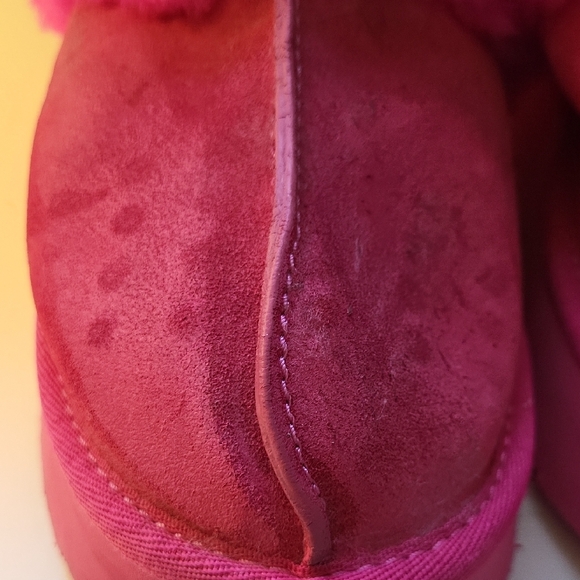 UGG Hot Pink Cozy Slippers Size 7 - Picture 3 of 7